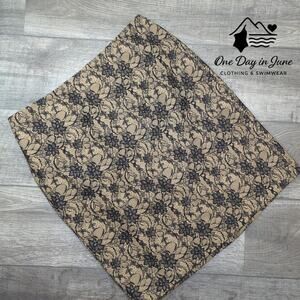 Talbots Floral Lace Pencil Skirt Size 16